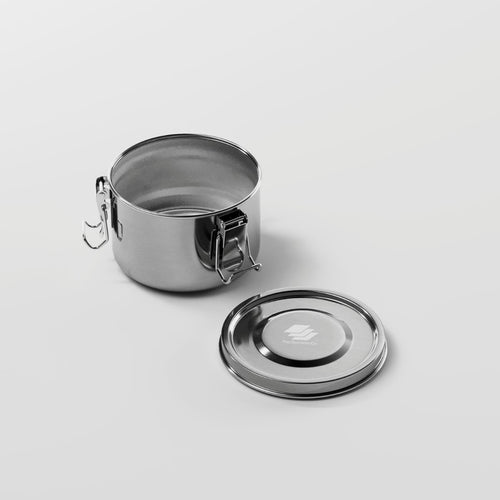 Open 480 ml round stainless steel container interior