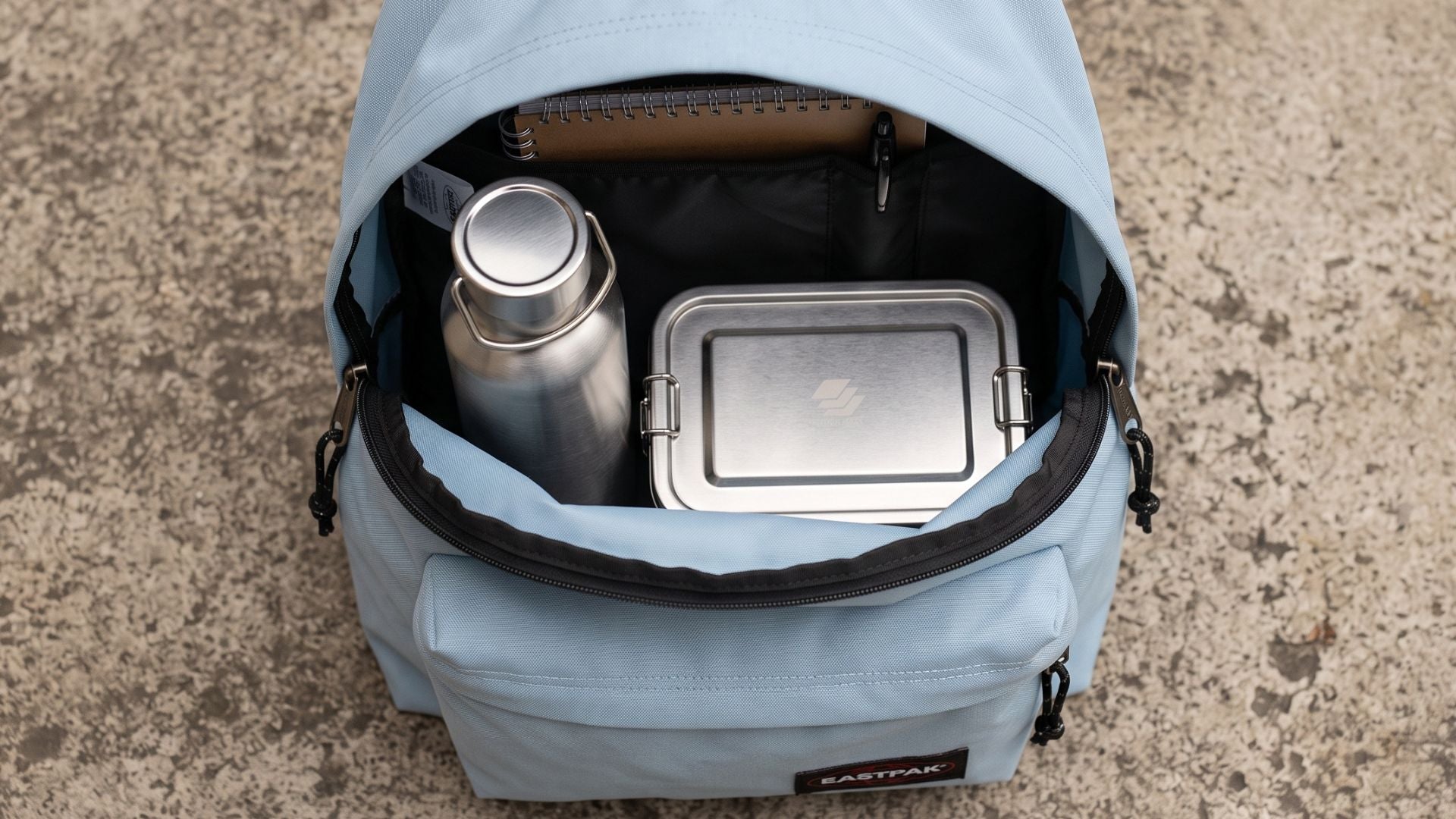 School Start Duo packed in a school backpack — 800 ml lunch box and 500 ml steel bottle